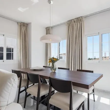 Apartment Beautiful Townhouse *