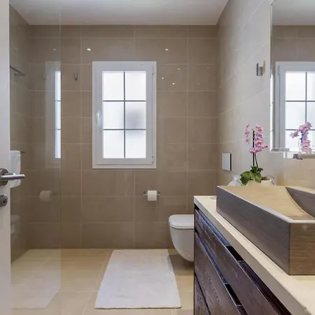 Apartment Beautiful Townhouse Marbella